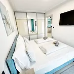 Apartamento Marina By Dora