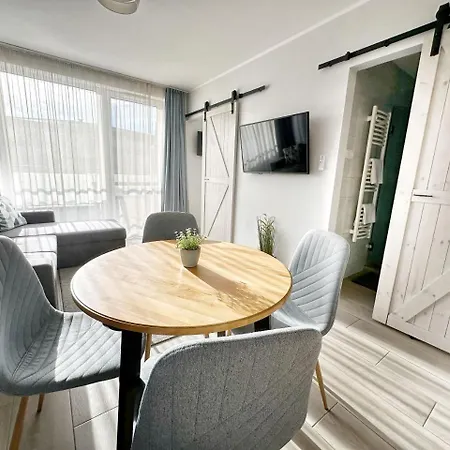 شقة Marina By Dora كيستاي