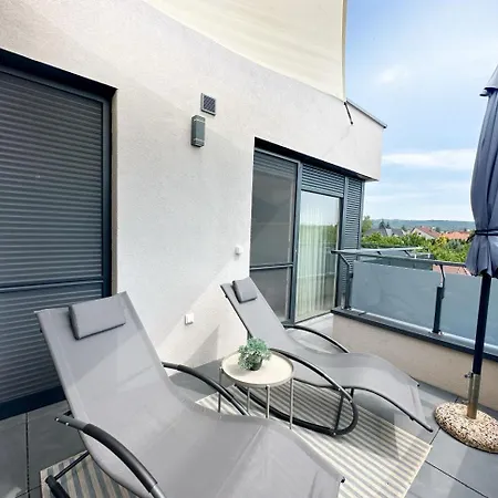 Marina By Dora * كيستاي