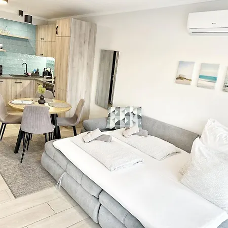 Marina By Dora شقة *