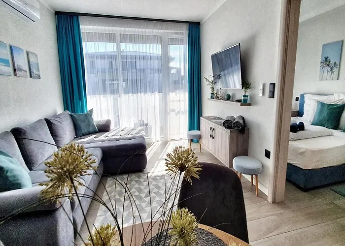 Marina By Dora Apartmán *