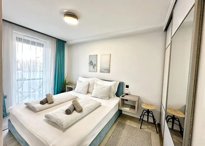 Marina By Dora * Keszthely